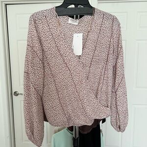 S nwt blouse